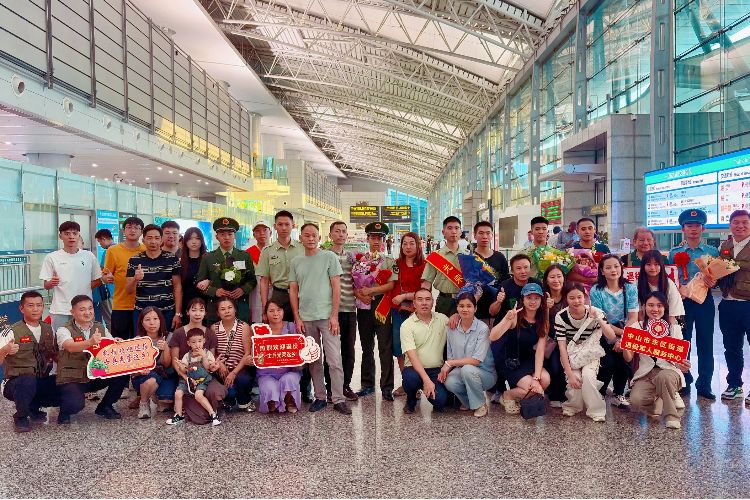 中山多鎮(zhèn)街備好暖心大禮包，送給最可愛(ài)的人